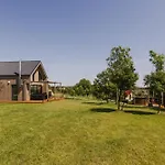 Forrest Дом отдыха *